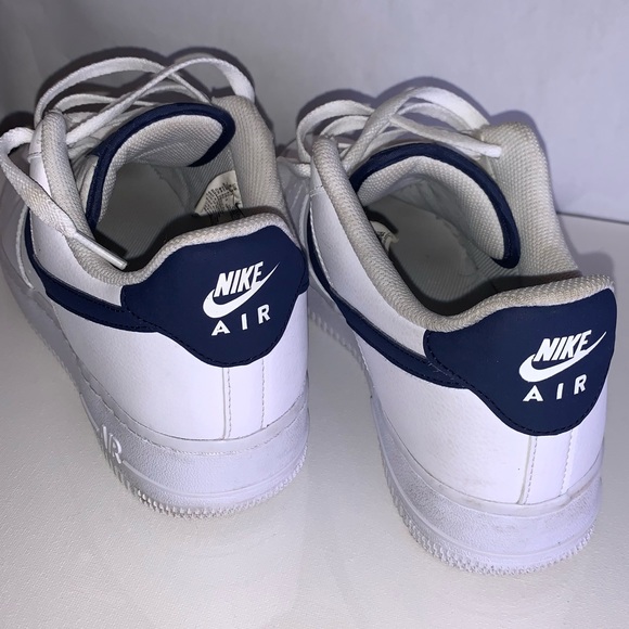 Nike Air Force 1 - Picture 6 of 7